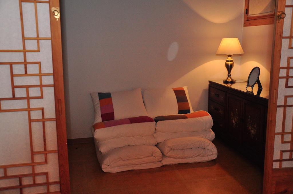 Hueahn Hanok Guesthouse Seoul Room photo