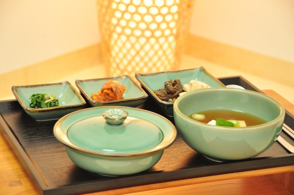 Hueahn Hanok Guesthouse Seoul Exterior photo